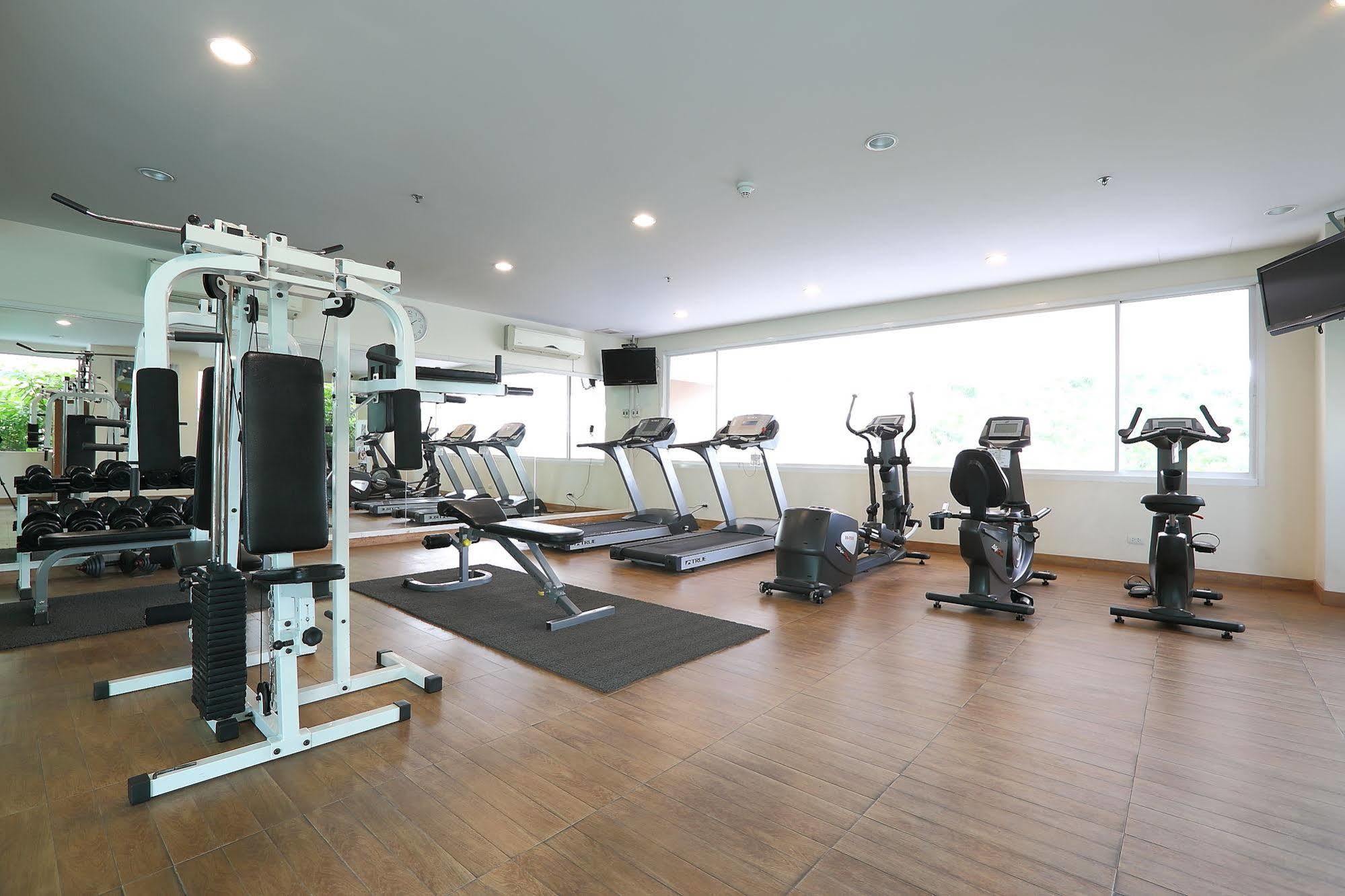 Piyathip Place Serviced Aparthotel